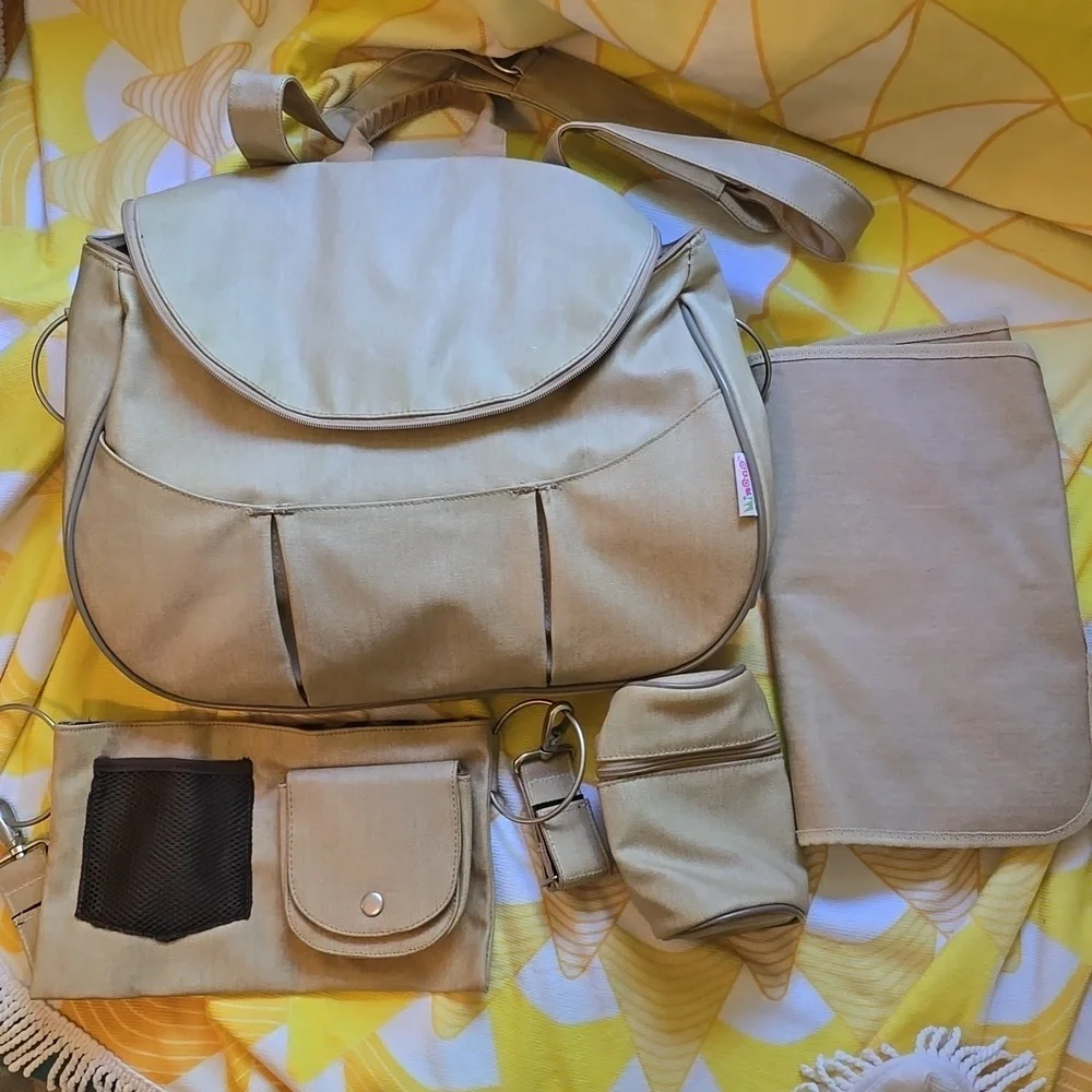 VGUC- Minene Tan Baby Diaper Bag with Adjustable Straps And Accessories